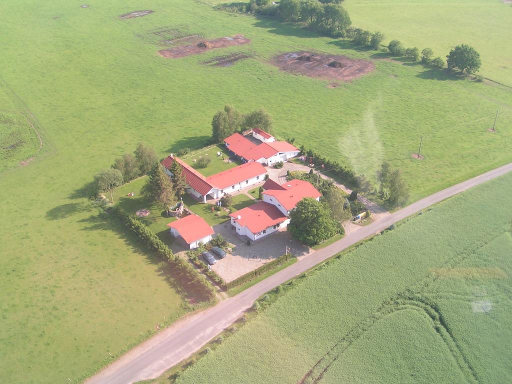 Landhotel Pathes Hof Volkenshagen Luaran gambar