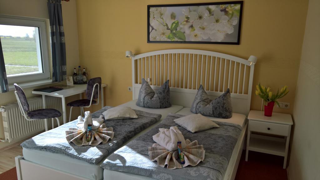 Landhotel Pathes Hof Volkenshagen Luaran gambar