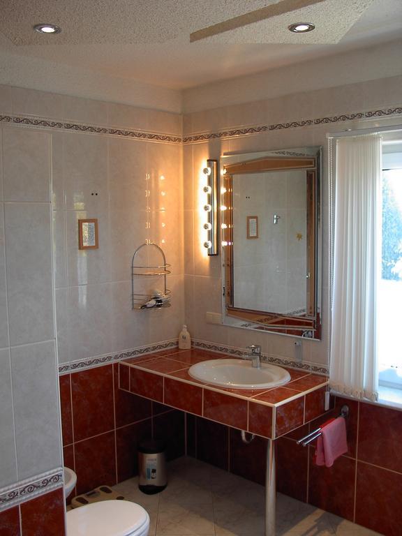Landhotel Pathes Hof Volkenshagen Luaran gambar