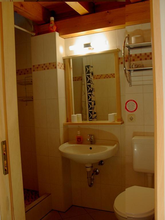 Landhotel Pathes Hof Volkenshagen Luaran gambar