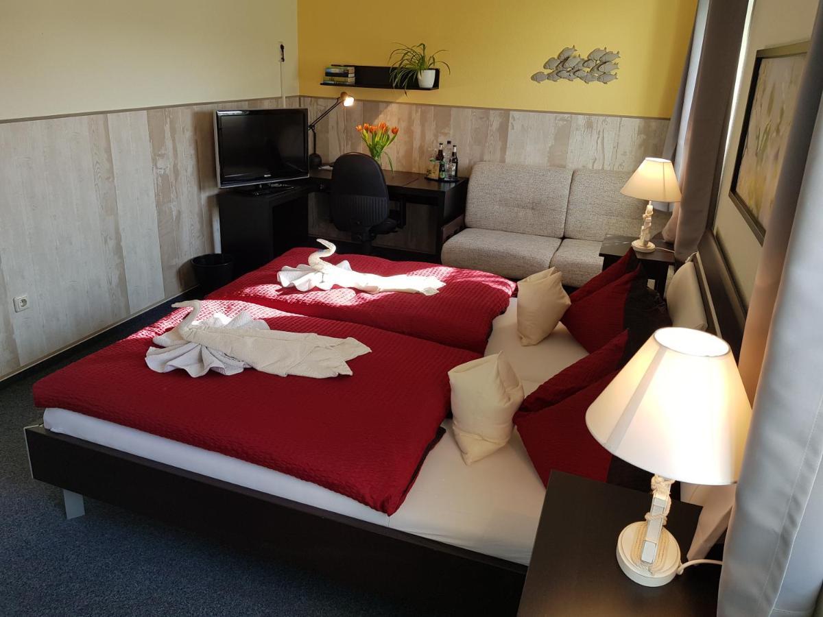 Landhotel Pathes Hof Volkenshagen Luaran gambar
