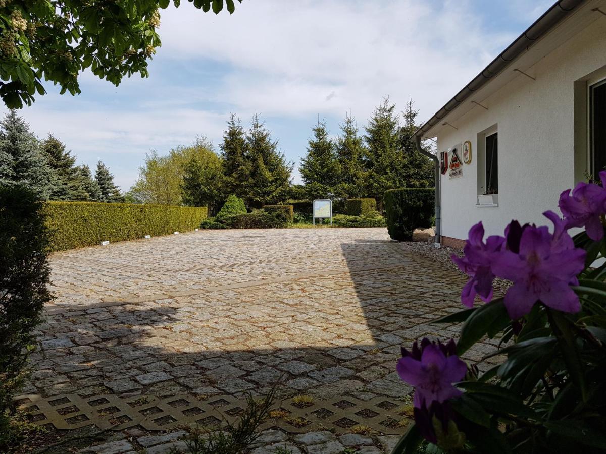 Landhotel Pathes Hof Volkenshagen Luaran gambar