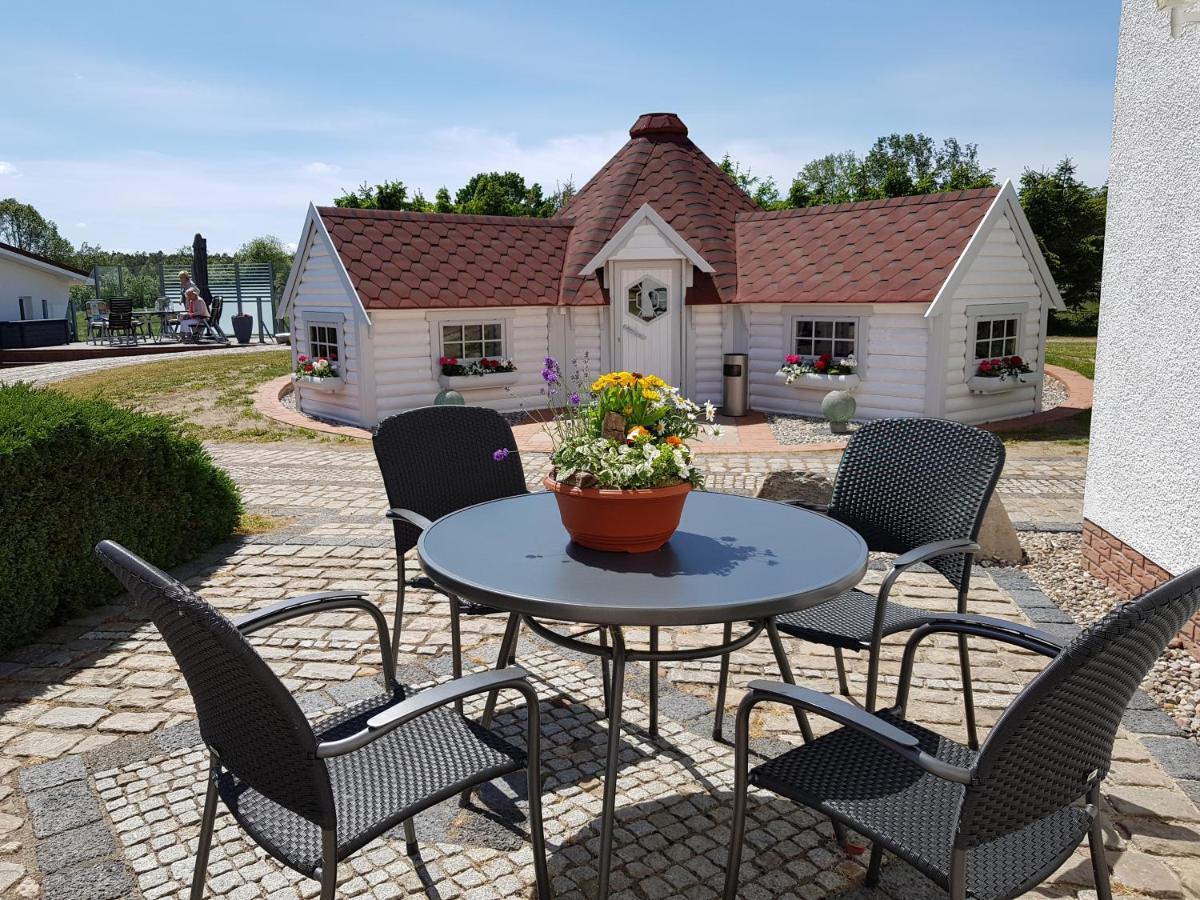 Landhotel Pathes Hof Volkenshagen Luaran gambar